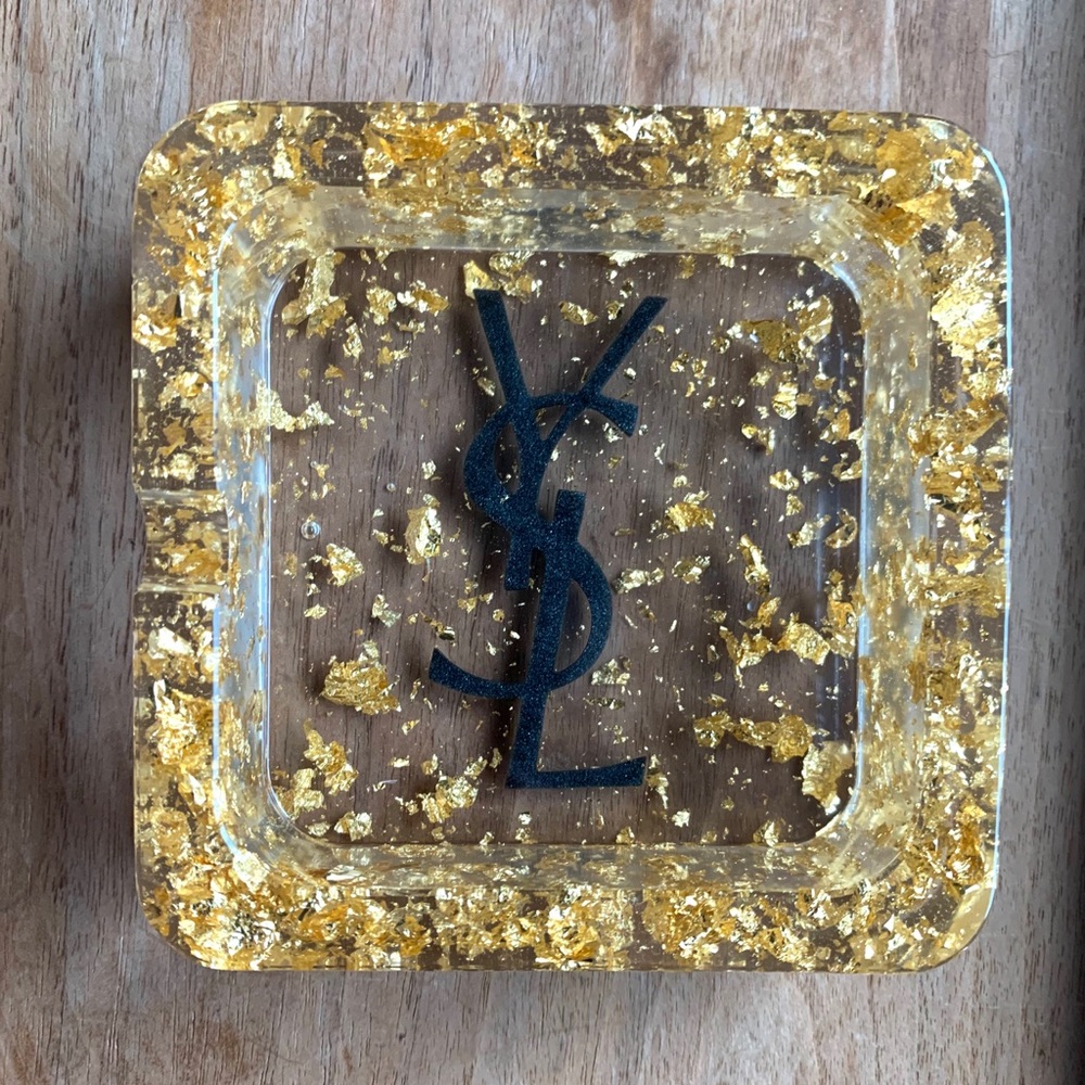 Ysl resin ashtray / jewelry holder